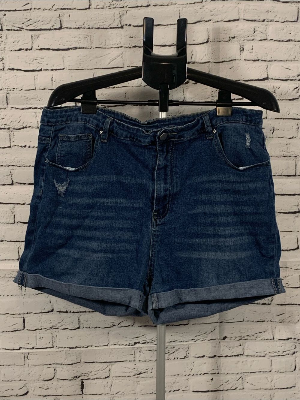 Women's 4XL Dark Blue Denim Roll-Cuff Shorts